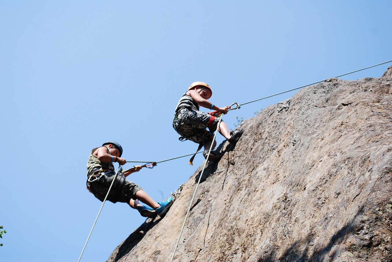 The Ultimate Guide to Ice Climbing in the Rockies